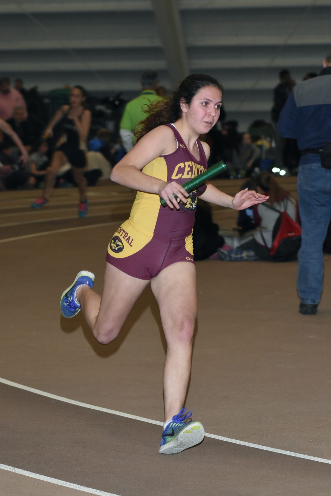 girls indoor track