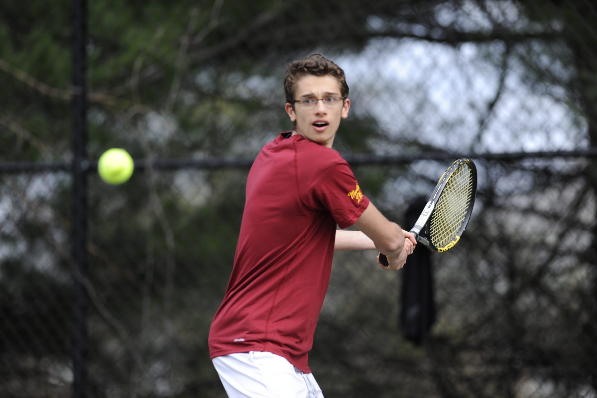 Player getting ready to return a serve