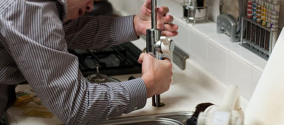 plumber-handyman-repair-worker