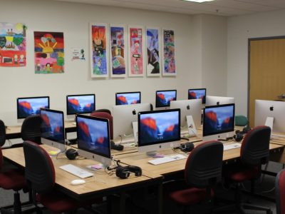IMG_6494 Penn Alexander Computer Lab with apple computers