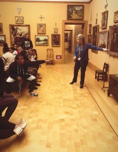 Students paticipating in a lecture at the Barnes.