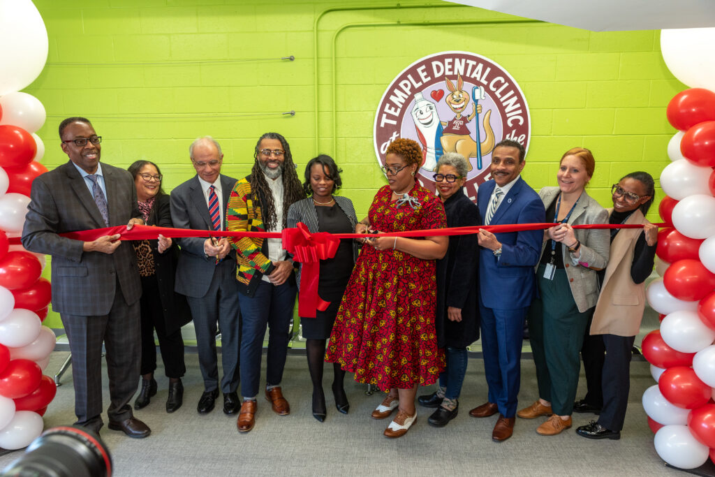 The School District of Philadelphia in partnership with Temple University Kornberg School of Dentistry opened the City’s first on-site pediatric dental clinic in William D. Kelley School in North Philadelphia.

READ MORE